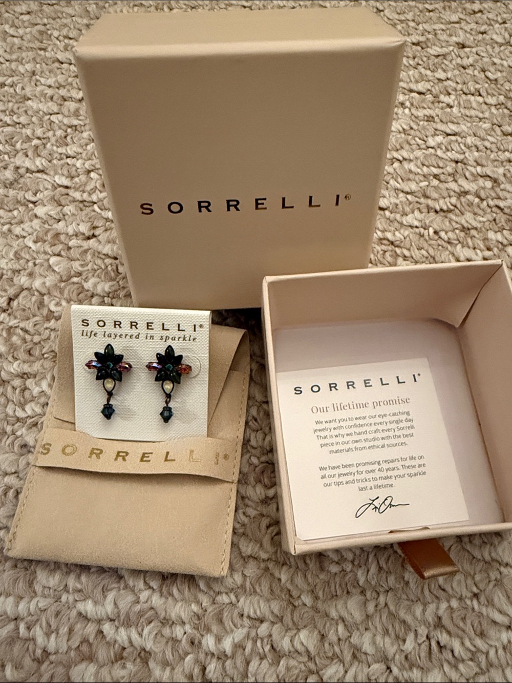 Sorrelli Green Floral Cluster Drop Earrings - Picture 3 of 7